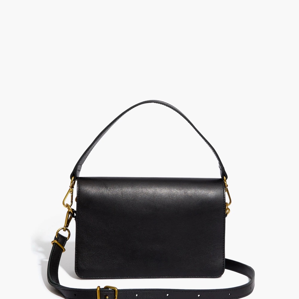 Madewell Black Crossbody Bag with Structured Shape and Adjustable Strap